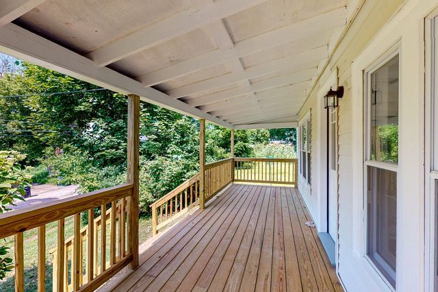 17 Charles Street, Franklin, NH 03235