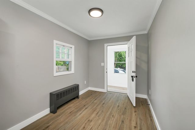 17 Charles Street, Franklin, NH 03235