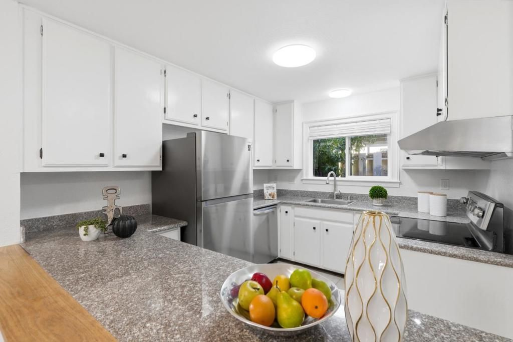 Image 15 of property listing at 117 Mission Drive, East Palo Alto, CA 94303