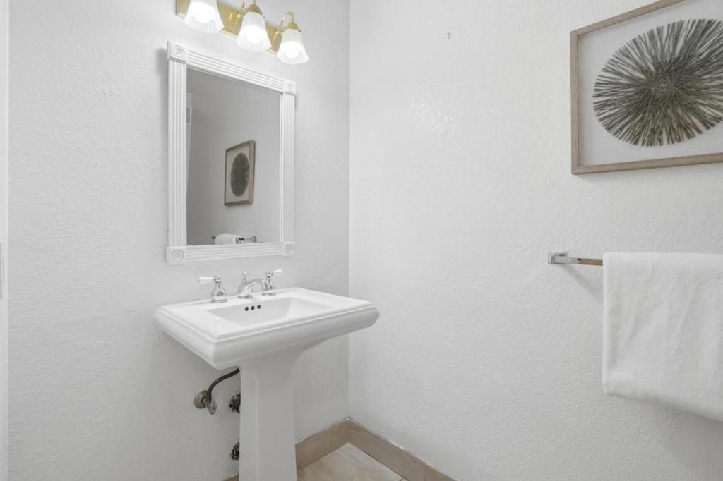 Image 19 of property listing at 117 Mission Drive, East Palo Alto, CA 94303