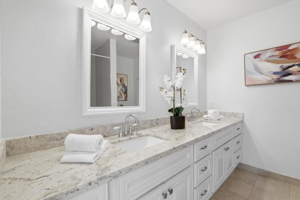 Image 23 of property listing at 117 Mission Drive, East Palo Alto, CA 94303