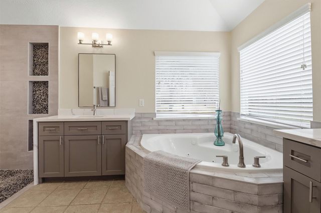 31702 Tall Grass Lane, Fulshear, TX 77441