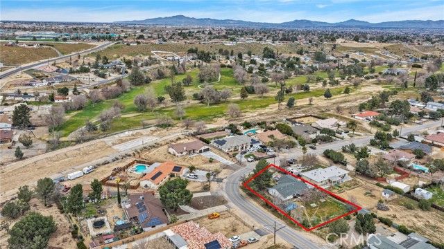 17405 Adobe, Hesperia, CA 92345