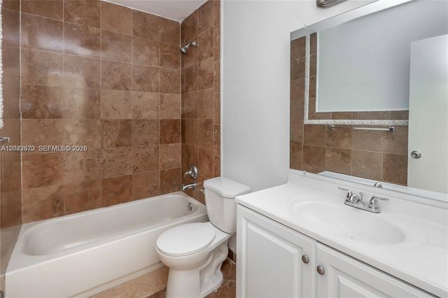 200 SW 64th Way, Pembroke Pines, FL 33023