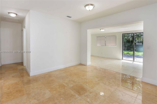 200 SW 64th Way, Pembroke Pines, FL 33023