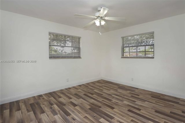 200 SW 64th Way, Pembroke Pines, FL 33023
