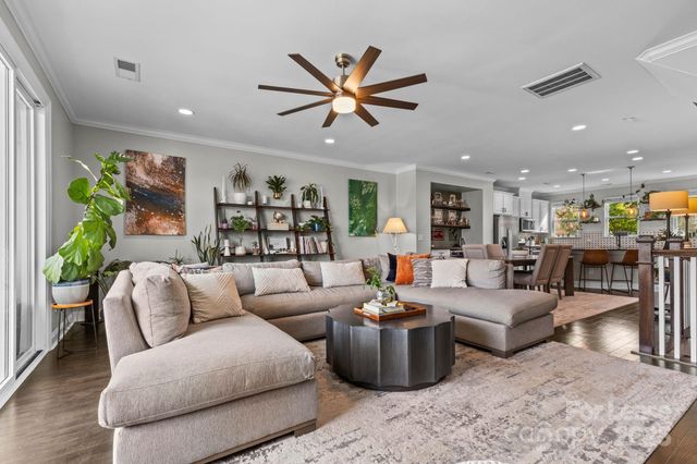 2613 Statesville Avenue, Charlotte, NC 28206