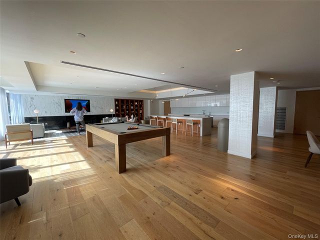 138-35 39th Avenue 6H, Flushing, NY 11354