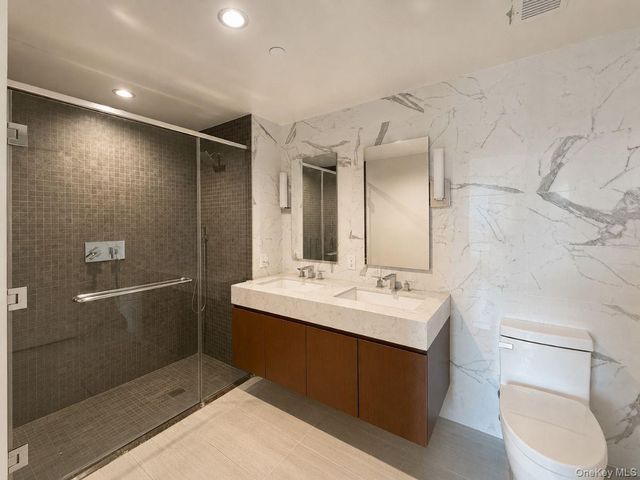 138-35 39th Avenue 6H, Flushing, NY 11354