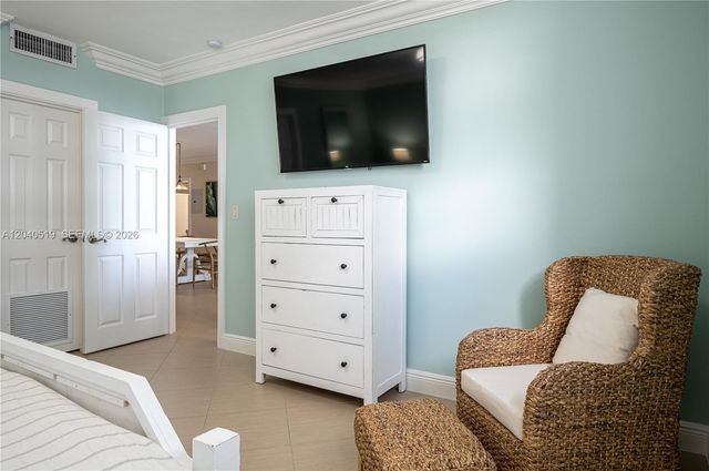 4001 S Ocean Dr 9J, Hollywood, FL 33019