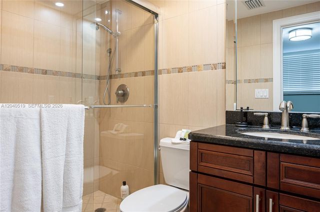4001 S Ocean Dr 9J, Hollywood, FL 33019