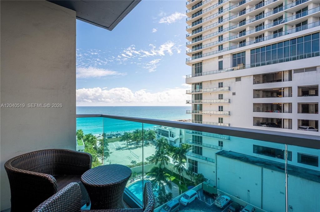 4001 S Ocean Dr 9J, Hollywood, FL 33019
