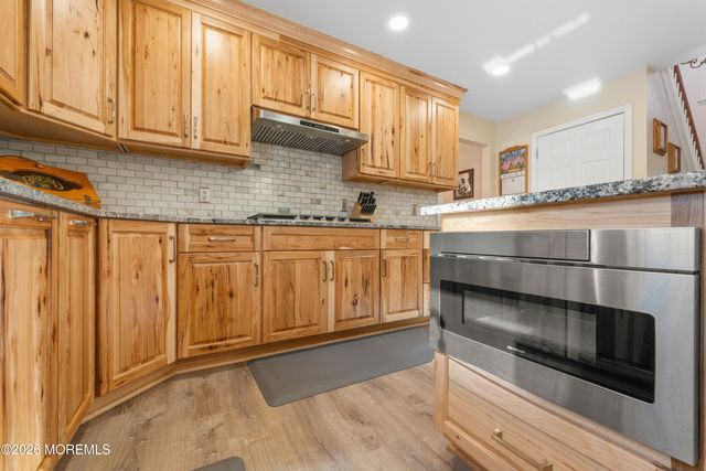 1 Hemlock Drive, New Egypt, NJ 08533