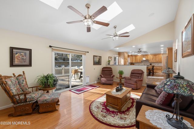 1 Hemlock Drive, New Egypt, NJ 08533