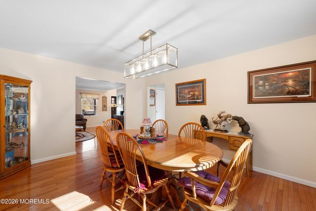 1 Hemlock Drive, New Egypt, NJ 08533