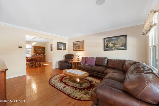 1 Hemlock Drive, New Egypt, NJ 08533