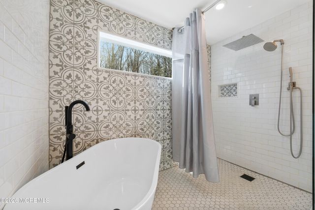 1 Hemlock Drive, New Egypt, NJ 08533