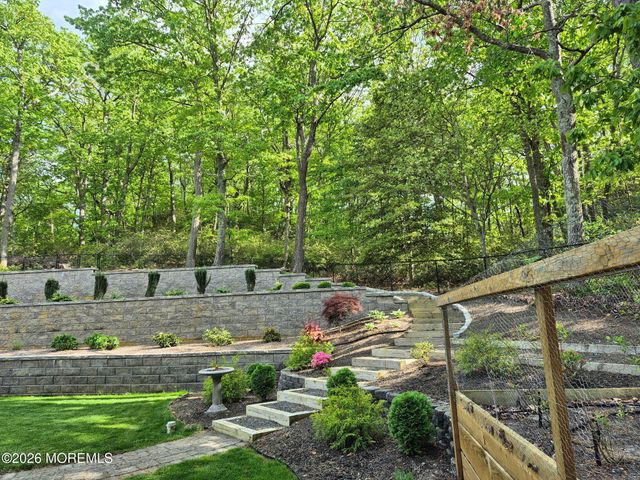 1 Hemlock Drive, New Egypt, NJ 08533