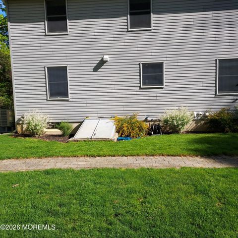 1 Hemlock Drive, New Egypt, NJ 08533