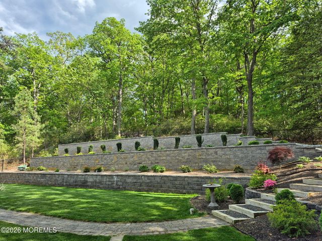 1 Hemlock Drive, New Egypt, NJ 08533