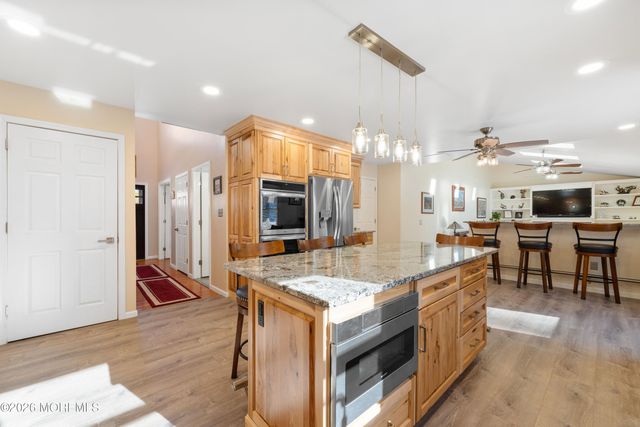 1 Hemlock Drive, New Egypt, NJ 08533