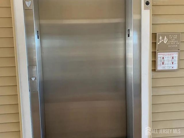 542 E Celebration Way, South Plainfield, NJ 07080