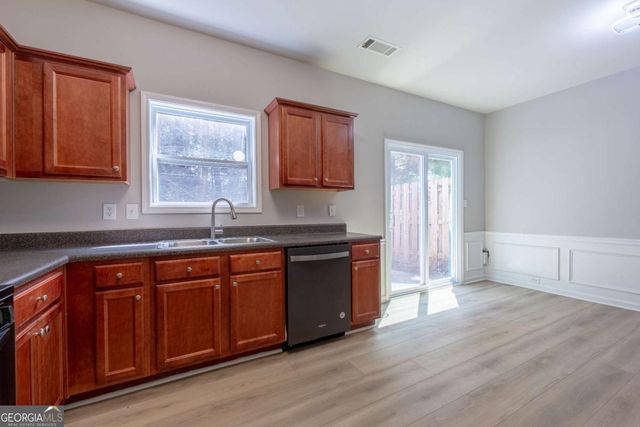 3176 Creston Park Court, Duluth, GA 30096