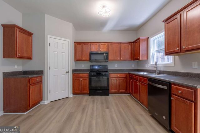 3176 Creston Park Court, Duluth, GA 30096