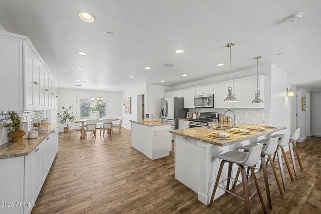 7422 E HUBBELL Street, Scottsdale, AZ 85257