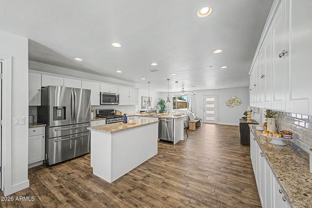 7422 E HUBBELL Street, Scottsdale, AZ 85257