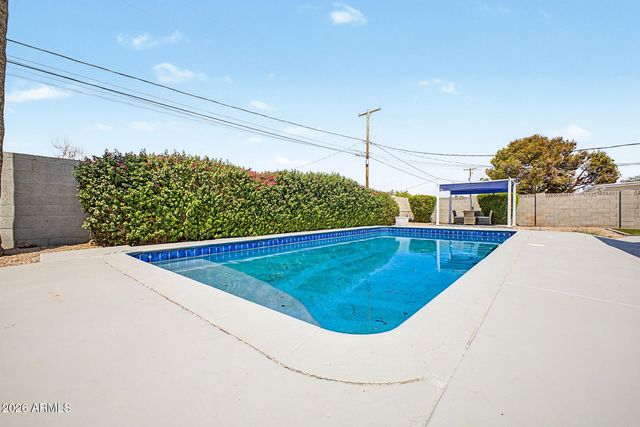 7422 E HUBBELL Street, Scottsdale, AZ 85257