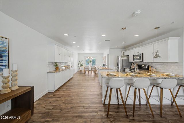 7422 E HUBBELL Street, Scottsdale, AZ 85257