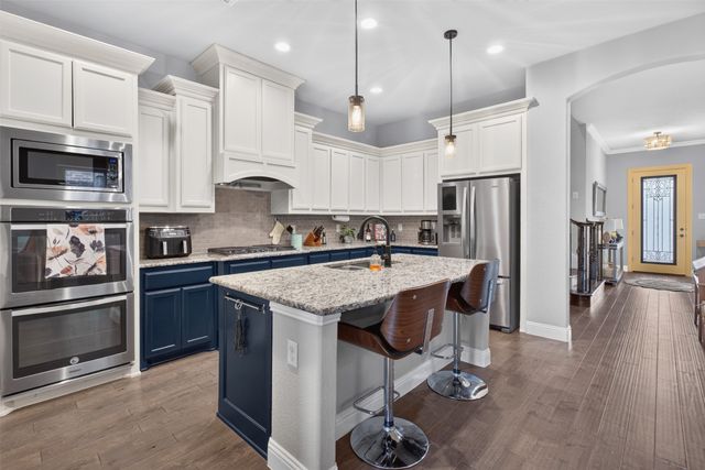 6820 Westbury Drive, North Richland Hills, TX 76180