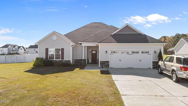 102 Ruth Drive, Pikeville, NC 27863