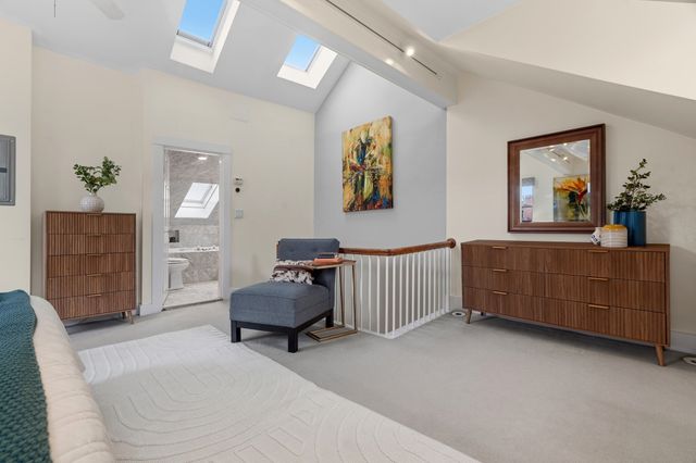 8-9 Ringgold St, Boston, MA 02118