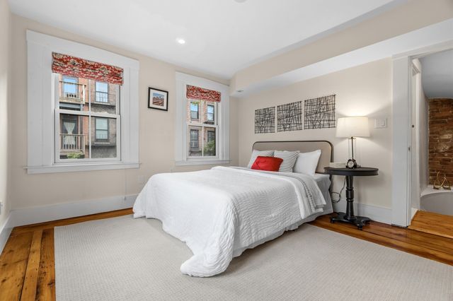 8-9 Ringgold St, Boston, MA 02118