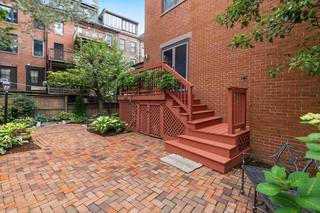 8-9 Ringgold St, Boston, MA 02118