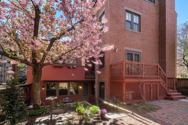 8-9 Ringgold St, Boston, MA 02118