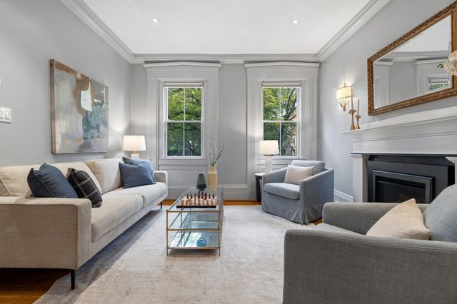 8-9 Ringgold St, Boston, MA 02118