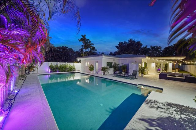 11530 NE 7th Avenue, Biscayne Park, FL 33161