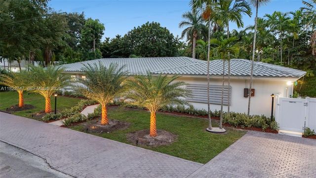 11530 NE 7th Avenue, Biscayne Park, FL 33161