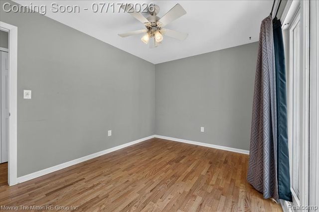 648 S Dowling Street, Westland, MI 48186
