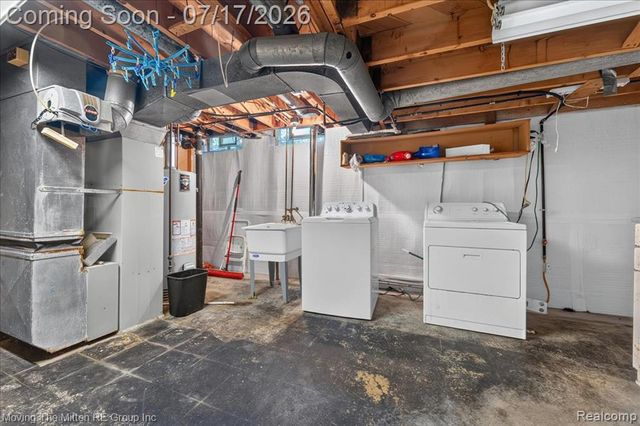 648 S Dowling Street, Westland, MI 48186