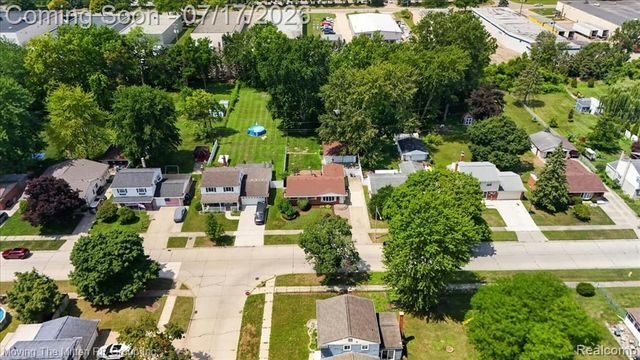 648 S Dowling Street, Westland, MI 48186