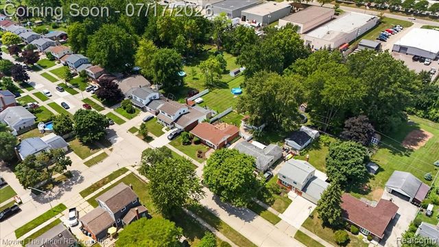 648 S Dowling Street, Westland, MI 48186