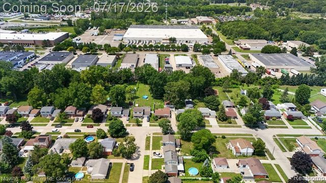 648 S Dowling Street, Westland, MI 48186