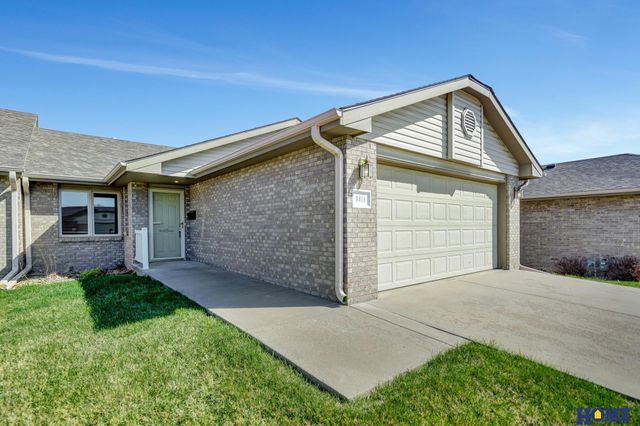8414 Talon Court, Lincoln, NE 68505