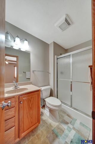 8414 Talon Court, Lincoln, NE 68505