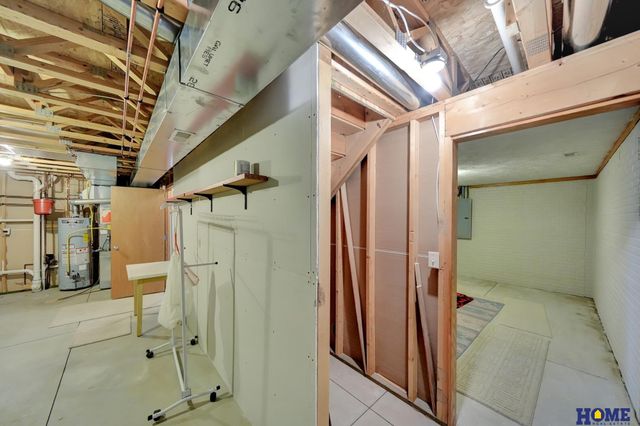 8414 Talon Court, Lincoln, NE 68505