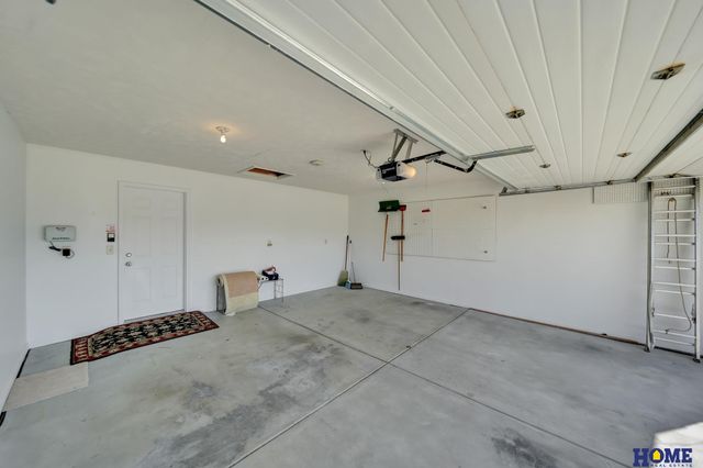 8414 Talon Court, Lincoln, NE 68505